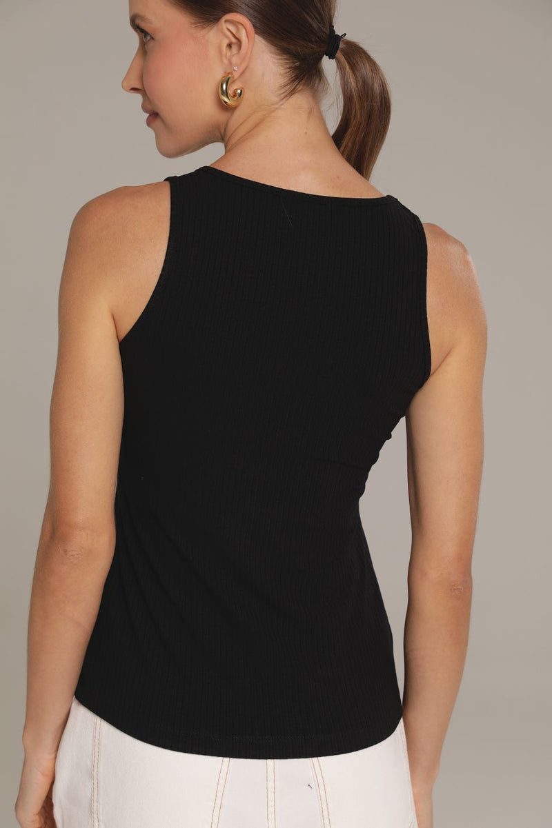 Blusa Canelada Preta Eugenia