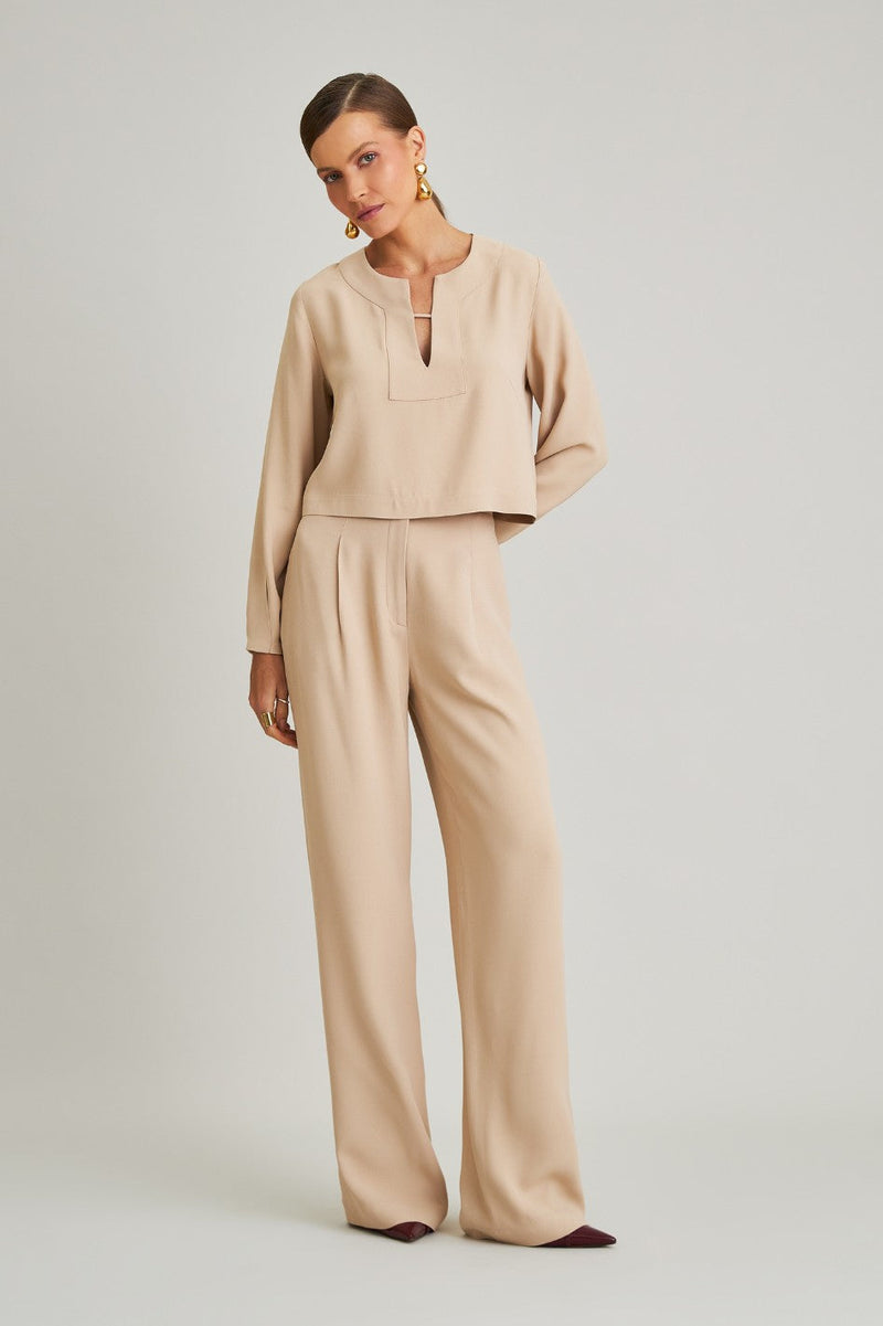 Blusa de Alfaiataria Manga Longa Luciana Bege