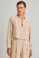 Blusa de Alfaiataria Manga Longa Luciana Bege