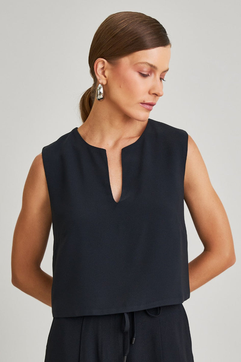 Blusa de Alfaiataria Preta Alana