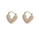 Brinco Pérola em Formato V